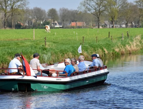 Fluisterboot De Watervlucht varen